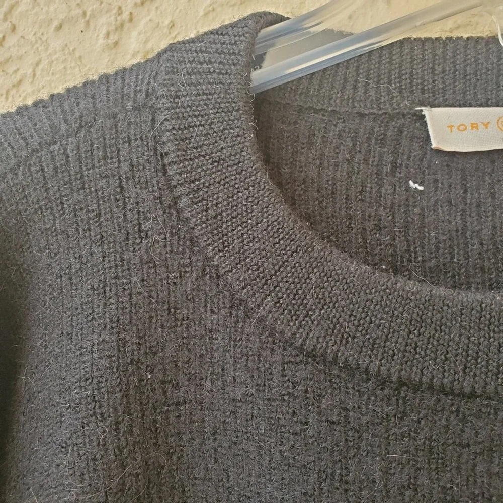 Tory Burch Black and White Crew Neck Sweater - Picture 4 of 9